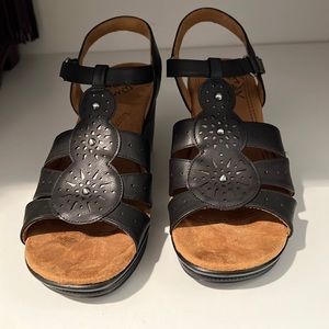 Natural Soul Sandal